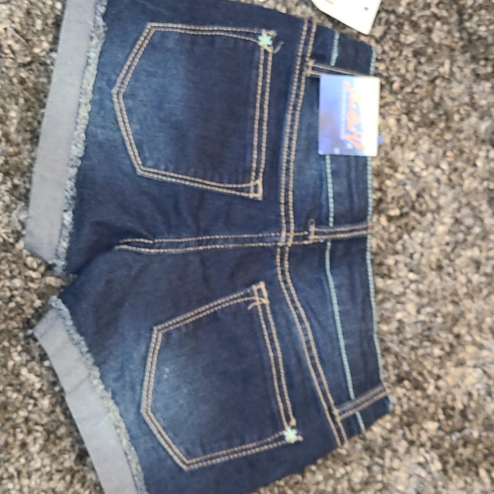 STUDIO V JEAN shorts size 7 new
